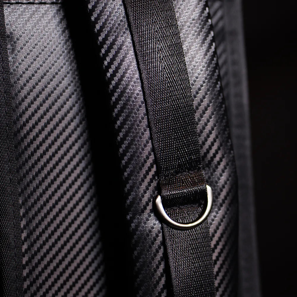 Detachable carrying strap
