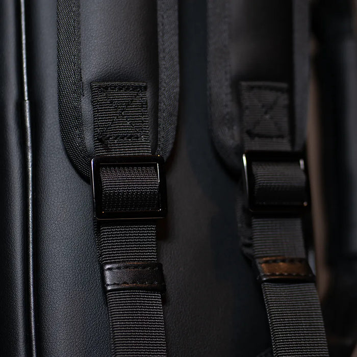Adjustable backpack shoulder straps
